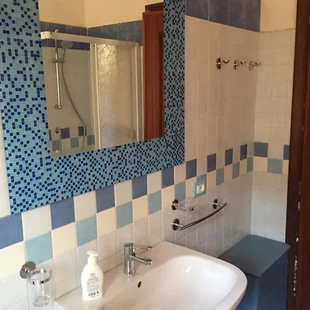 Romeo * Λεβάντο